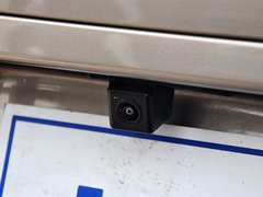 标致408 2013款 2.0L 自动 车载互联豪华版