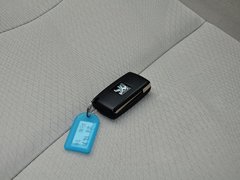 标致408 2013款 2.0L 自动 车载互联豪华版