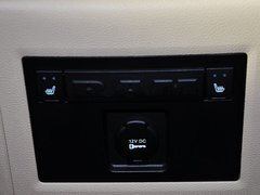 RAM Trucks霸王龙 2014款 5.7L 长角版