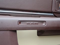 RAM Trucks霸王龙 2014款 3.6L Big Horm版