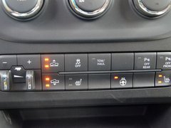 RAM Trucks霸王龙 2014款 5.7L 户外版