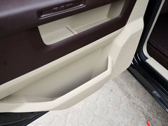 RAM Trucks霸王龙 2014款 5.7L 户外版