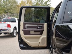 RAM Trucks霸王龙 2014款 5.7L 户外版