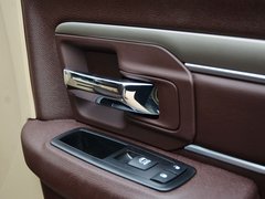 RAM Trucks霸王龙 2014款 5.7L 户外版