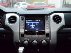 坦途 2014款 5.7L SR5 TRD版