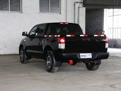 坦途 2014款 5.7L SR5 TRD版