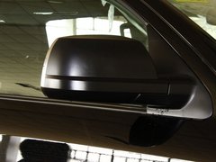 坦途 2014款 5.7L SR5 TRD版