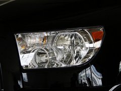 坦途 2014款 5.7L SR5 TRD版