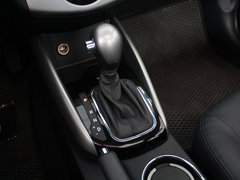 福瑞迪 2014款 1.6L 自动 Premium
