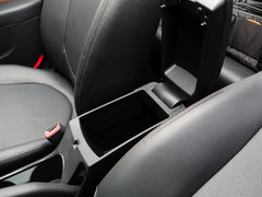 福瑞迪 2014款 1.6L 自动 Premium