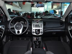 东风悦达起亚  1.6L 手动 中控台整体