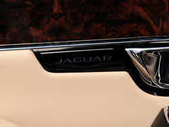 捷豹XJ 2014款 XJL 3.0 SC 四驱全景商务版