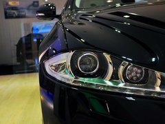 捷豹XJ 2014款 XJL 3.0 SC 四驱全景商务版