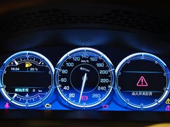 捷豹XJ 2014款 XJL 3.0 SC 四驱全景商务版