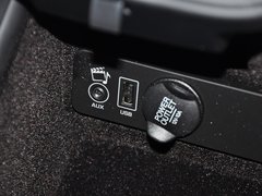 捷豹XJ 2014款 XJL 3.0 SC 四驱全景商务版