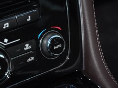 捷豹XJ 2014款 XJL 3.0 SC 四驱全景商务版