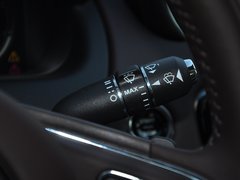 捷豹  XJL 3.0 SC 方向盘右侧控制杆