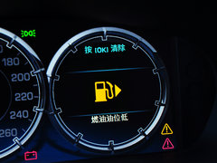 捷豹XJ 2014款 XJL 2.0T 两驱典雅商务版