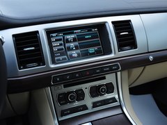 捷豹XF 2014款 XF 2.0T 风华版