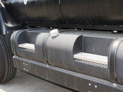 福特F650 2011款 F650 基本型