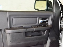 RAM Trucks霸王龙 2014款 Ram1500 5.7L R/T 改装两门版