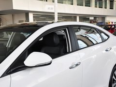 名图 2014款 1.8L 自动 尊贵型