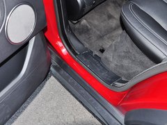 揽胜极光（进口） 2014款 2.0T 5门圣诞限量版 5座