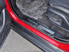 揽胜极光（进口） 2014款 2.0T 5门圣诞限量版 5座