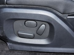 揽胜极光（进口） 2014款 2.0T 5门圣诞限量版 5座