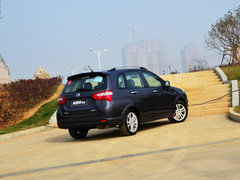 利亚纳A6 2014款 两厢 1.5L 自动 理想型