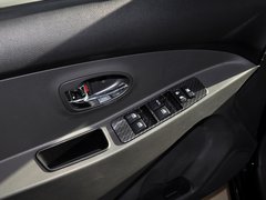 智尚S30 2014款 1.5L 手动 精英型 5座
