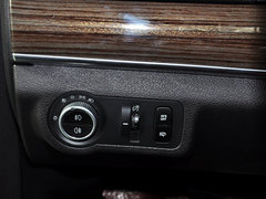哈弗H8 2014款 2.0T 自动 四驱豪华型 5座