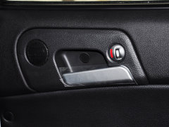 荣威W5 2014款 1.8T 4WD 豪域特装版