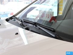 荣威W5 2014款 1.8T 4WD 豪域特装版
