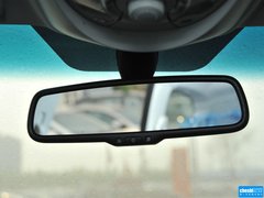 荣威W5 2014款 1.8T 4WD 豪域特装版