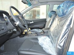 荣威W5 2014款 1.8T 4WD 豪域特装版