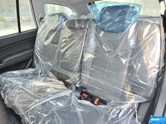 荣威W5 2014款 1.8T 4WD 豪域特装版