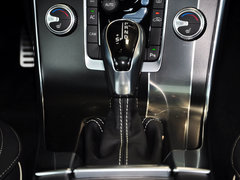 沃尔沃V60 2014款 3.0T T6 AWD 个性运动版
