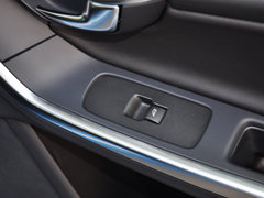 沃尔沃V60 2014款 3.0T T6 AWD 个性运动版