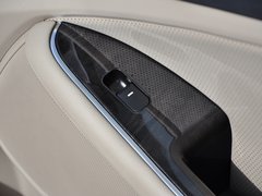 K5凯酷 2014款 2.0L AT LUXURY