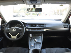 雷克萨斯  200h 1.8L CVT