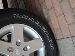 牧马人 2014款 3.0L 自动 四门版Sahara 5座