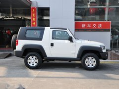 北京汽车  2.4L 手动 车辆正右侧