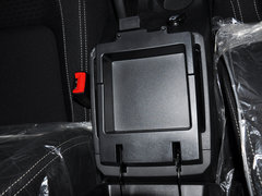 北京BJ40 2014款 2.4L 手动 穿越版