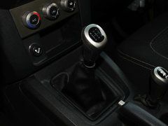 北京BJ40 2014款 2.4L 手动 穿越版