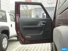北京BJ40 2014款 2.4L 手动 穿越版