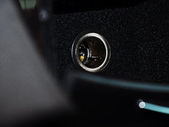 凯迪拉克SRX 2014款 3.0L 豪华型 5座