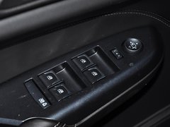 凯迪拉克SRX 2014款 3.0L 舒适型 5座