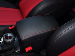 哈弗H2 2014款 1.5T 手动 两驱精英版 5座