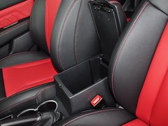 哈弗H2 2014款 1.5T 手动 两驱尊贵版 5座